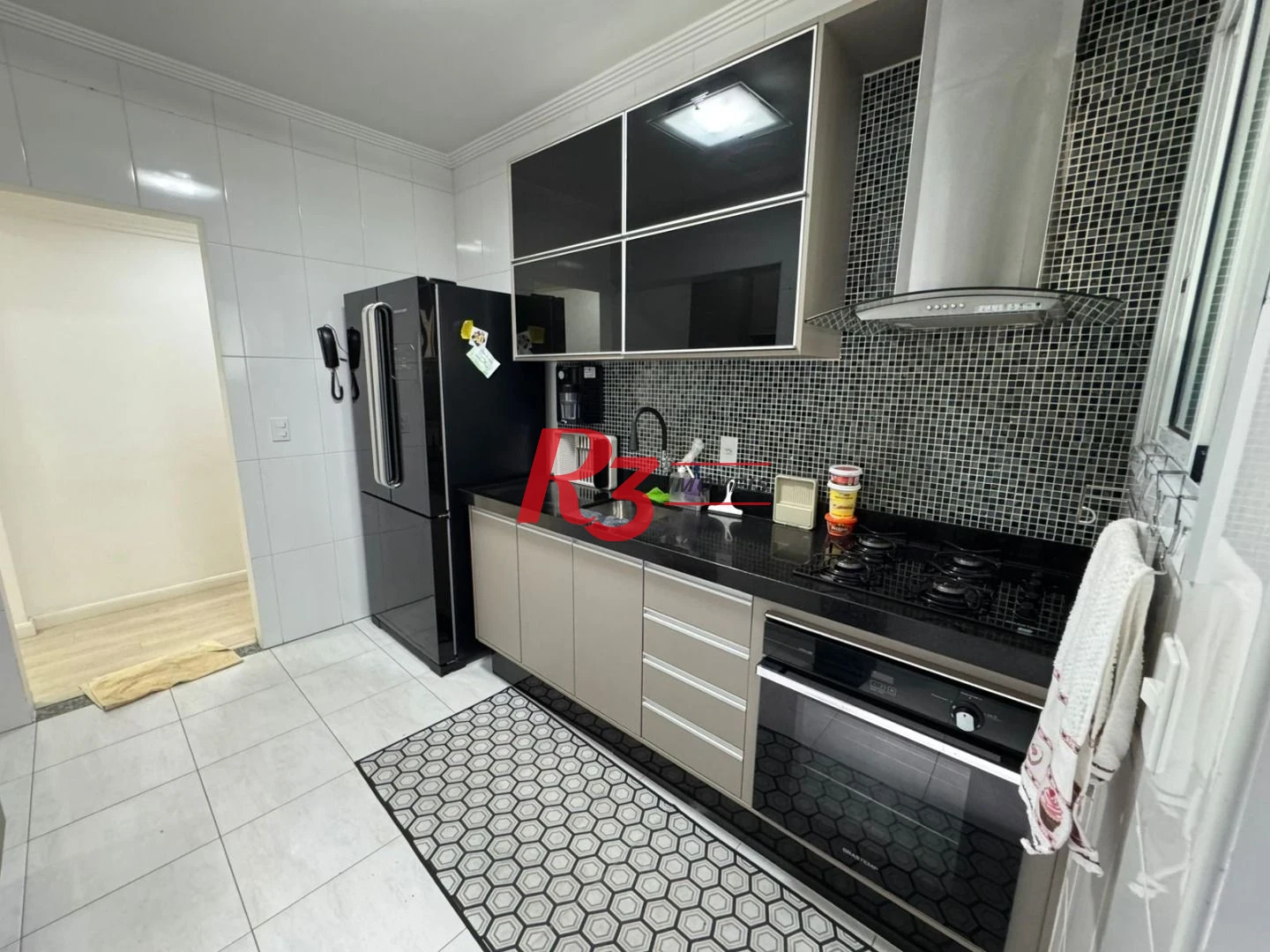 Apartamento com 2 dormitórios à venda, 87 m² por R$ 630.000,00 - Centro - São Vicente/SP