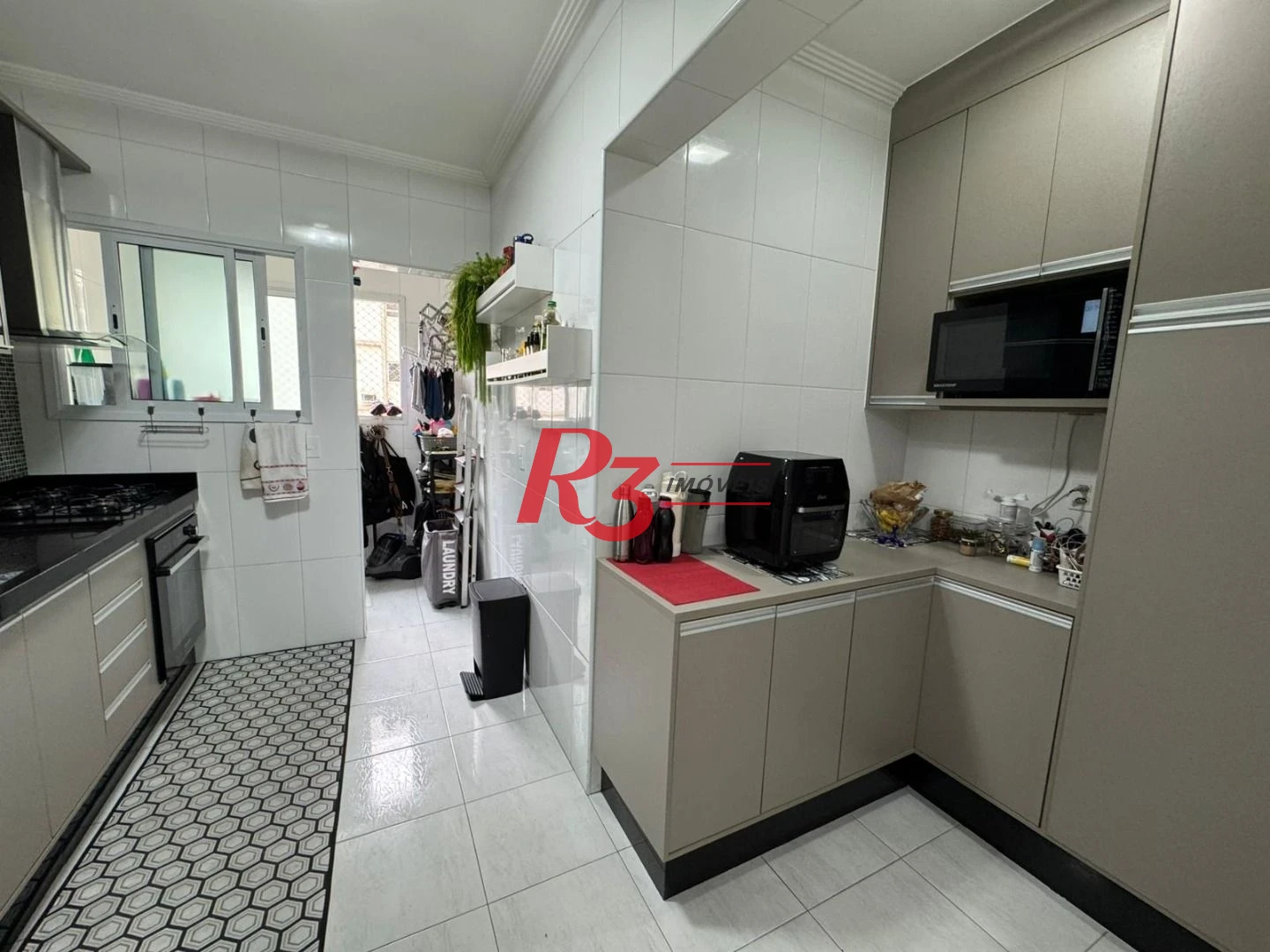 Apartamento com 2 dormitórios à venda, 87 m² por R$ 630.000,00 - Centro - São Vicente/SP