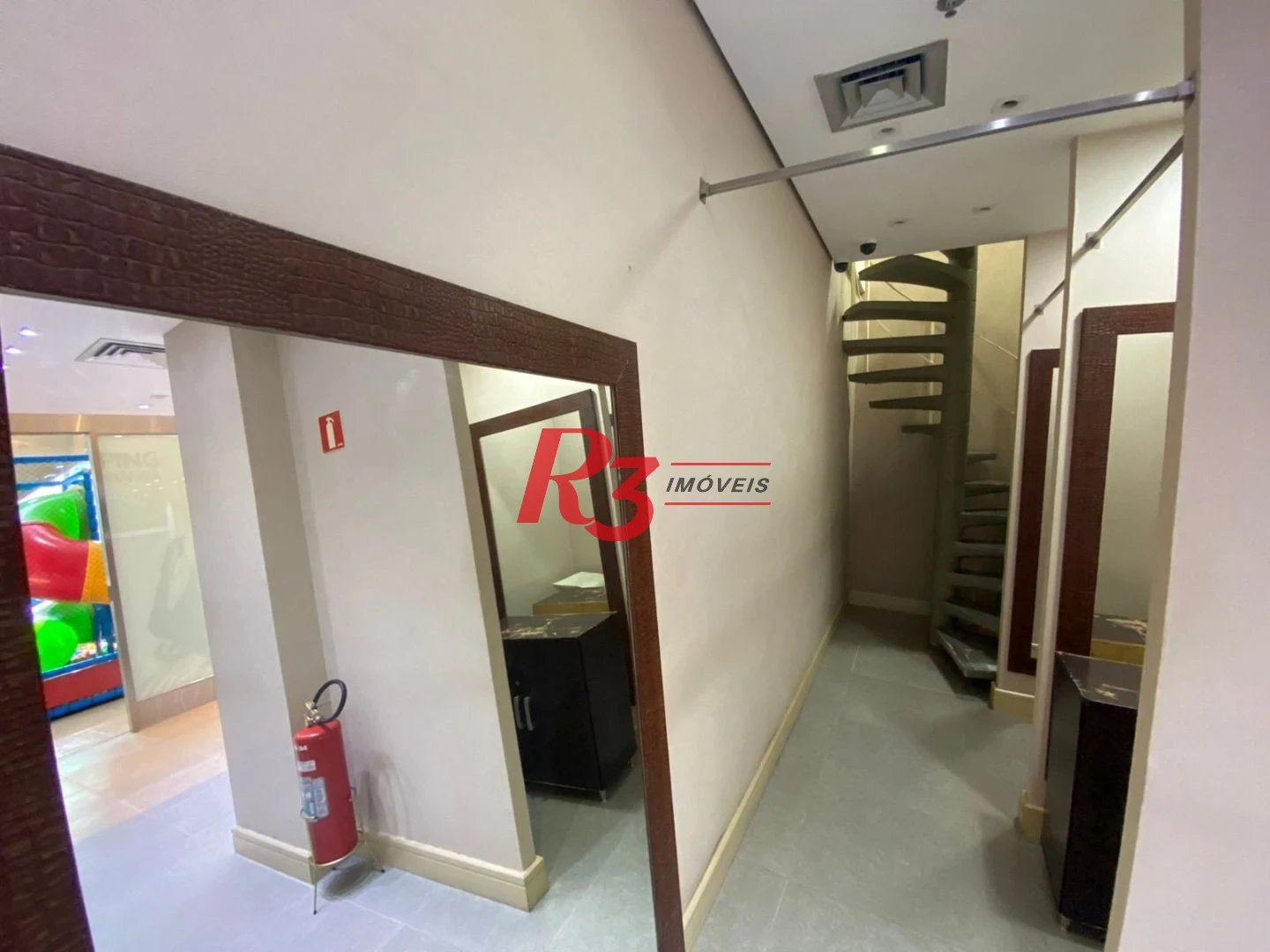 Loja para alugar, 60 m² por R$ 13.000,02/mês - Gonzaga - Santos/SP