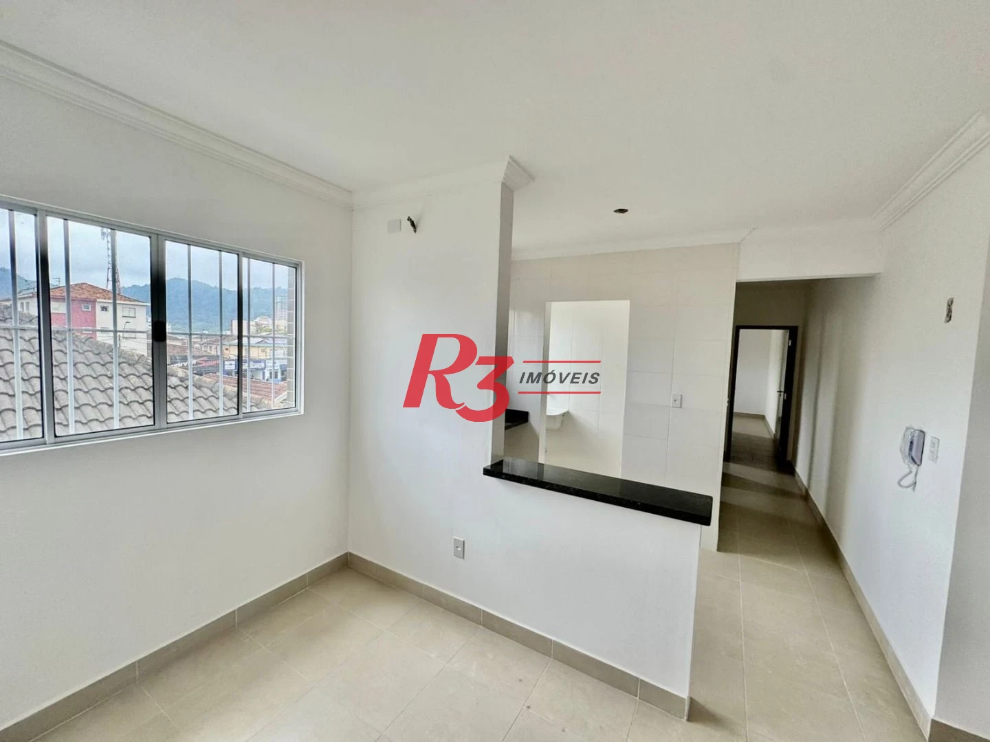 Apartamento com 2 dormitórios à venda, 65 m² por R$ 299.000,00 - Vila Valença - São Vicente/SP