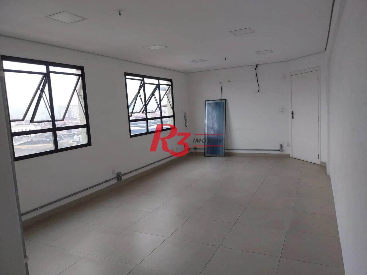 Conjunto à venda, 58 m² por R$ 395.000,00 - Macuco - Santos/SP