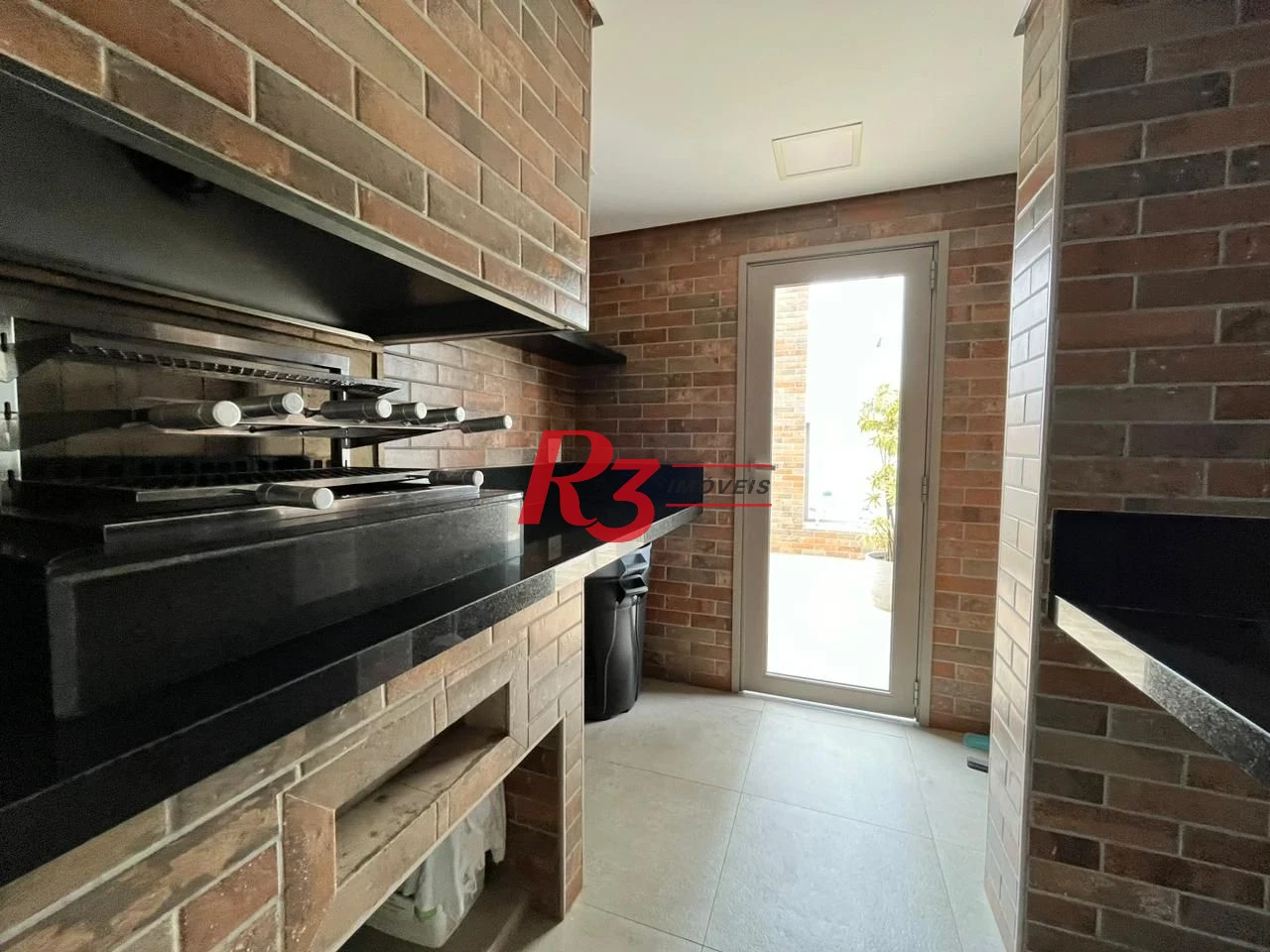 Apartamento com 1 dormitório à venda, 65 m² por R$ 955.000,00 - Aparecida - Santos/SP