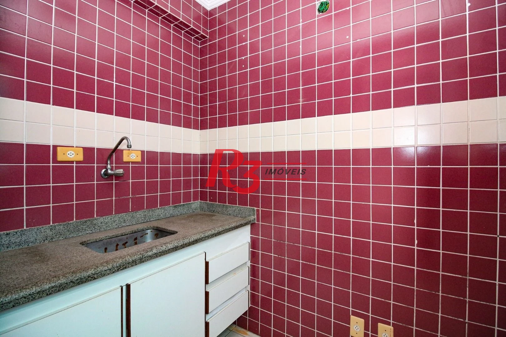 Sala para alugar, 115 m² por R$ 4.400,02/mês - Vila Mathias - Santos/SP