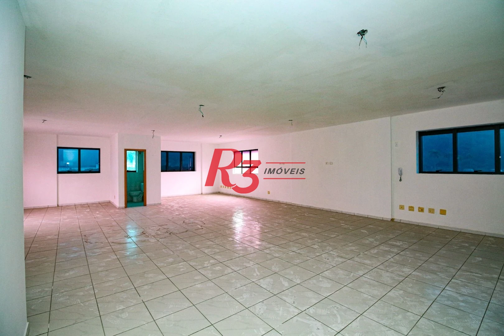 Sala para alugar, 115 m² por R$ 4.400,02/mês - Vila Mathias - Santos/SP