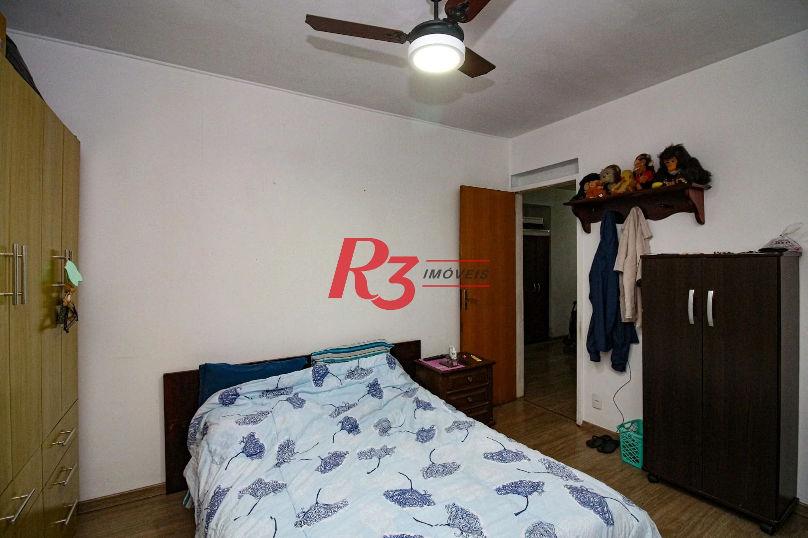 Oportunidade na Vila Rica em Santos, 347 m², 4 quartos, 2 suítes, 2 vagas, condição muito especial, local nobre!