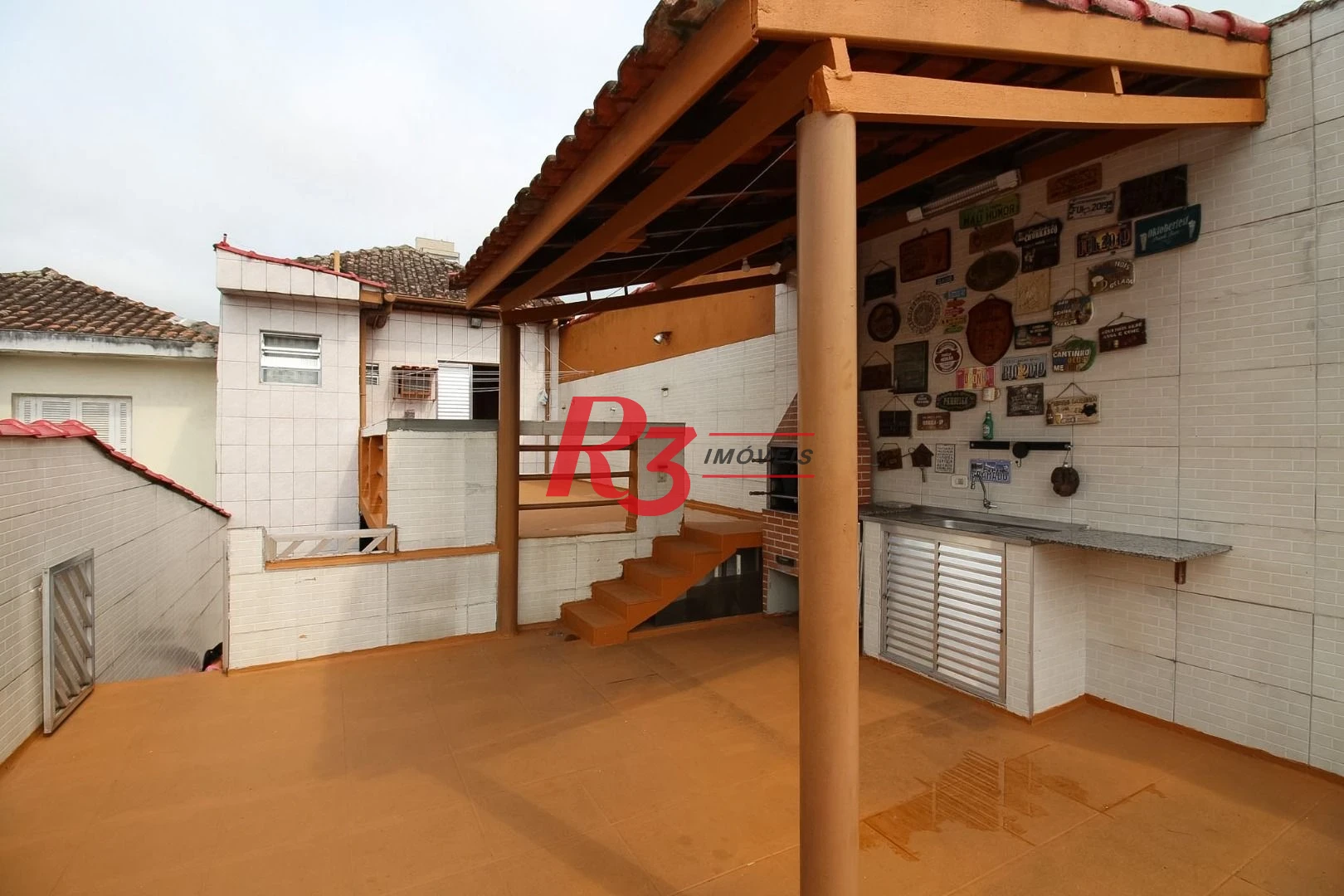 Sobrado com 3 dormitórios à venda, 183 m² por R$ 1.100.000,00 - Vila Belmiro - Santos/SP