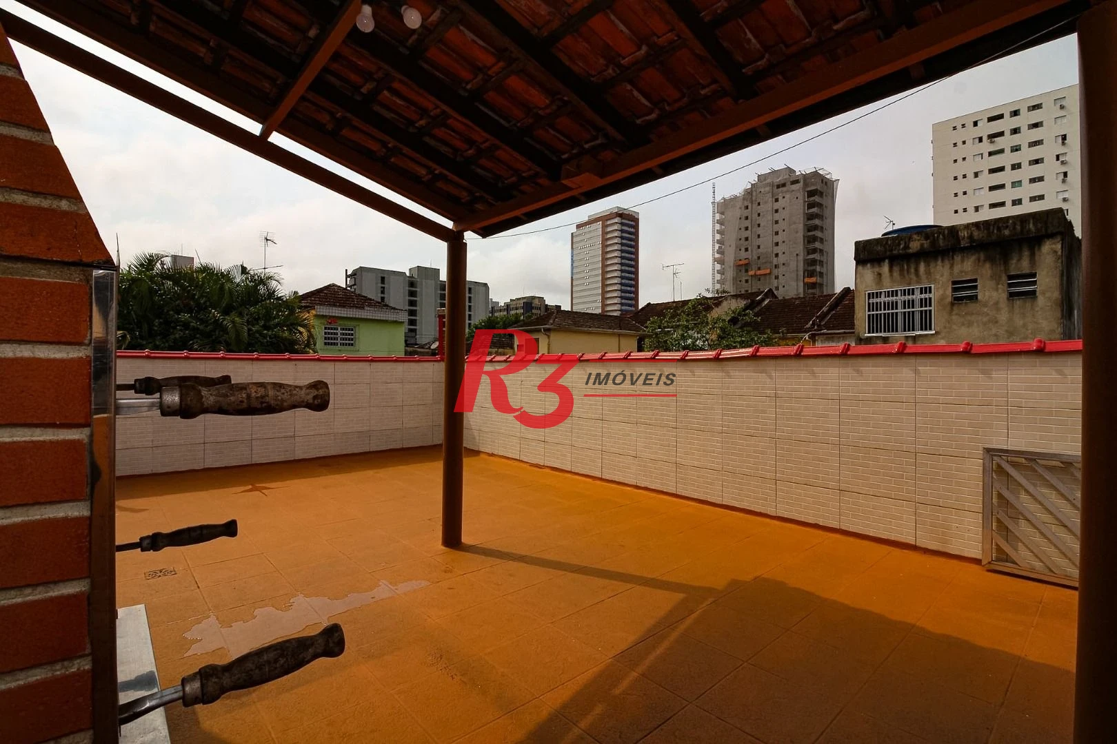 Sobrado com 3 dormitórios à venda, 183 m² por R$ 1.100.000,00 - Vila Belmiro - Santos/SP