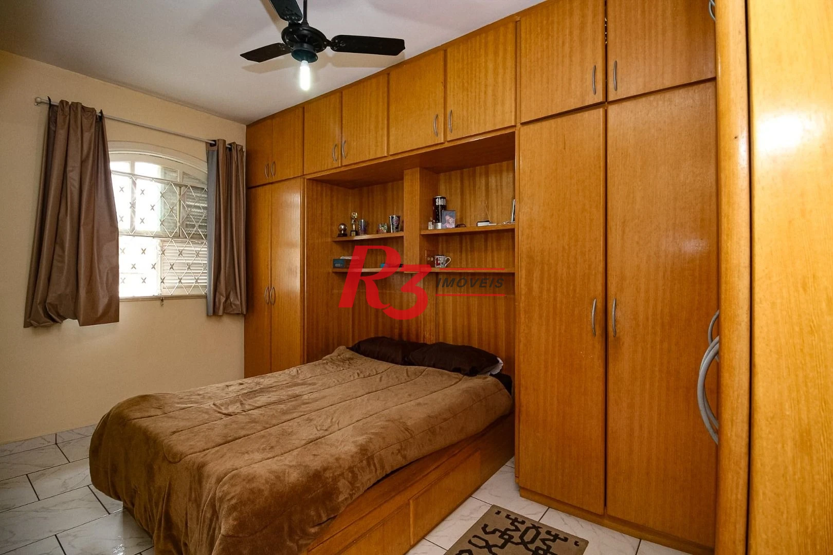 Sobrado com 3 dormitórios à venda, 183 m² por R$ 1.100.000,00 - Vila Belmiro - Santos/SP