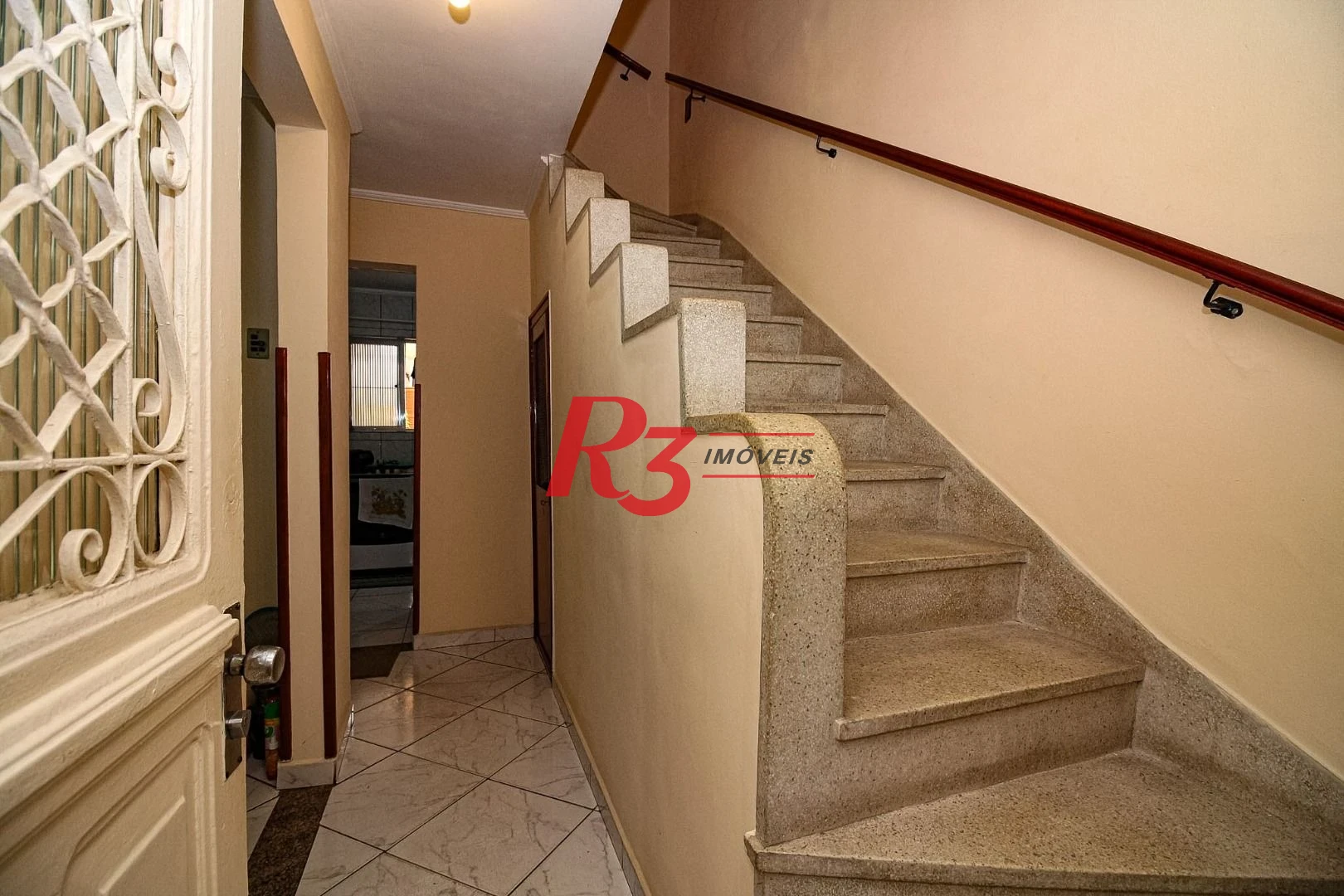 Sobrado com 3 dormitórios à venda, 183 m² por R$ 1.100.000,00 - Vila Belmiro - Santos/SP