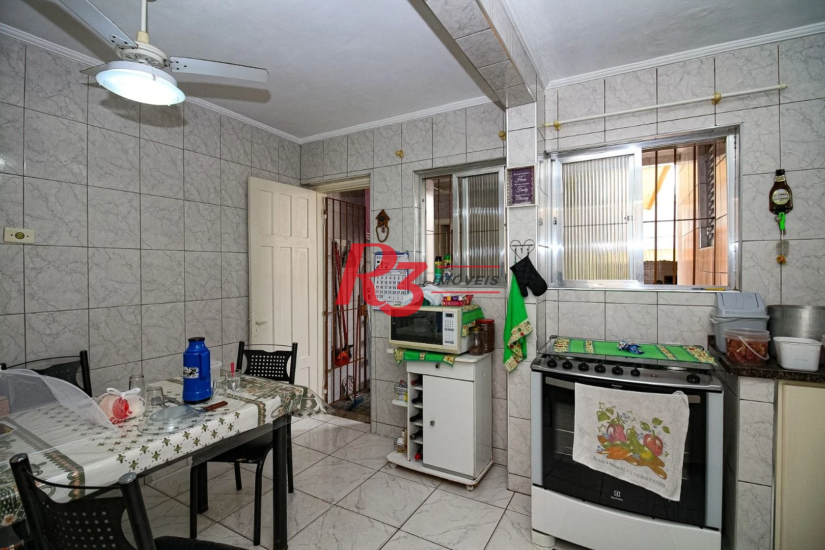 Sobrado com 3 dormitórios à venda, 183 m² por R$ 1.100.000,00 - Vila Belmiro - Santos/SP