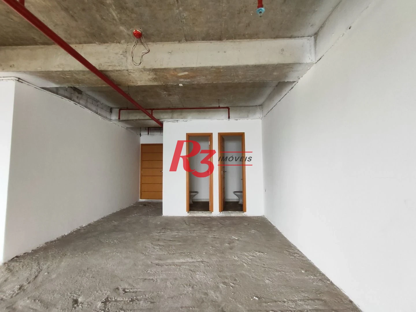 R3 REAL ESTATE VENDE OU  ALUGA! Sala, 150 m² - venda por R$ 1.400.000 ou aluguel por R$ 8.000/mês - Centro - Santos/SP