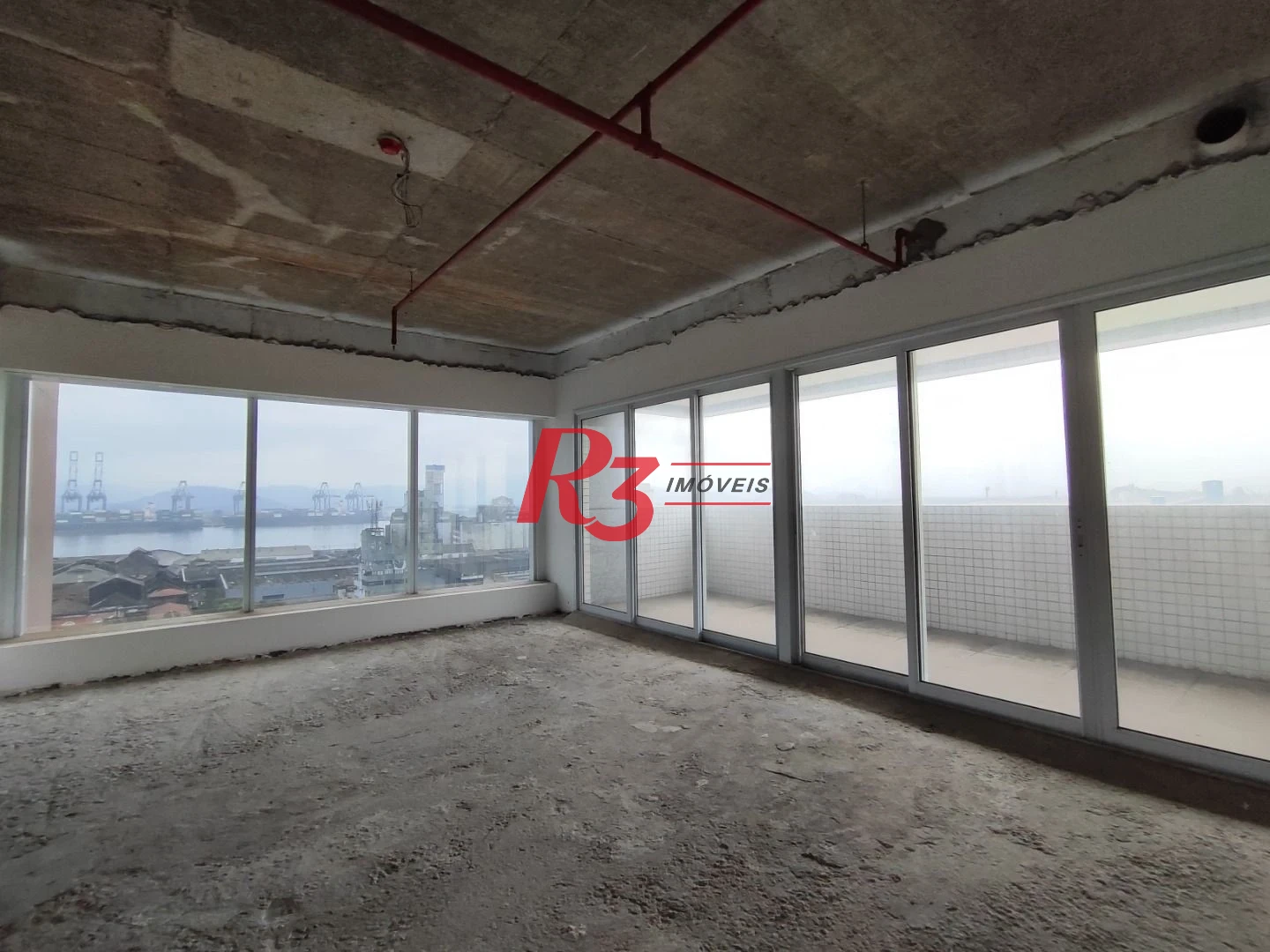 R3 REAL ESTATE VENDE OU  ALUGA! Sala, 150 m² - venda por R$ 1.400.000 ou aluguel por R$ 8.000/mês - Centro - Santos/SP