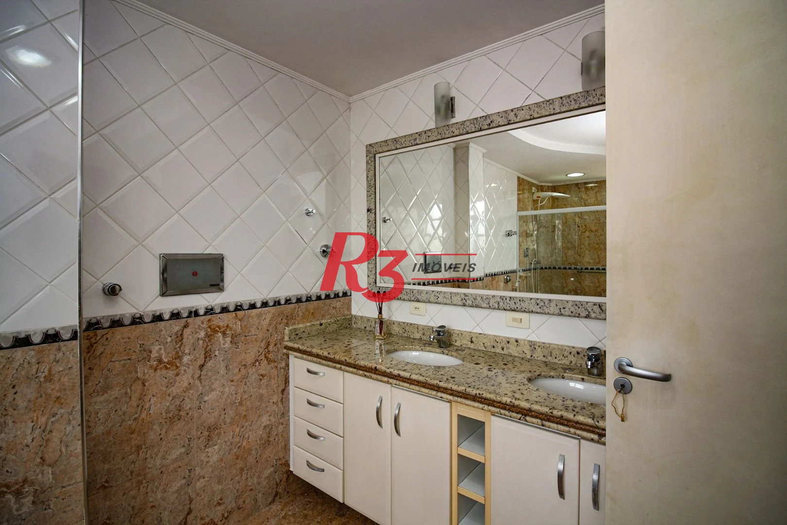 Apartamento à venda, 170 m² por R$ 750.000,00 - Ponta da Praia - Santos/SP