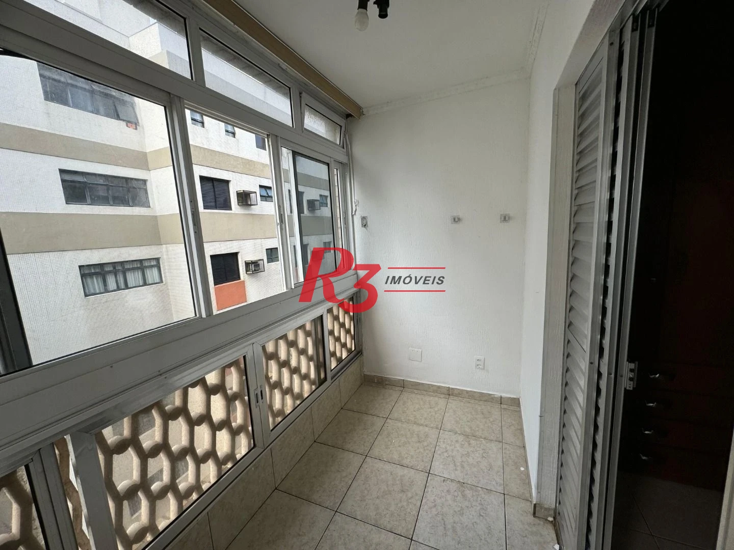 Apartamento com 2 dormitórios à venda, 116 m² por R$ 450.000,00 - Itararé - São Vicente/SP