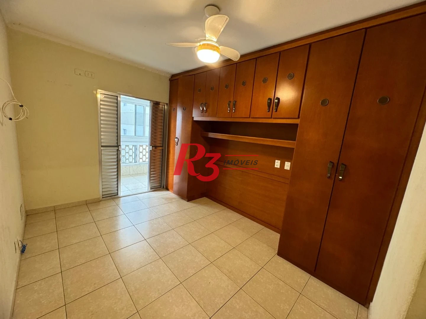 Apartamento com 2 dormitórios à venda, 116 m² por R$ 450.000,00 - Itararé - São Vicente/SP