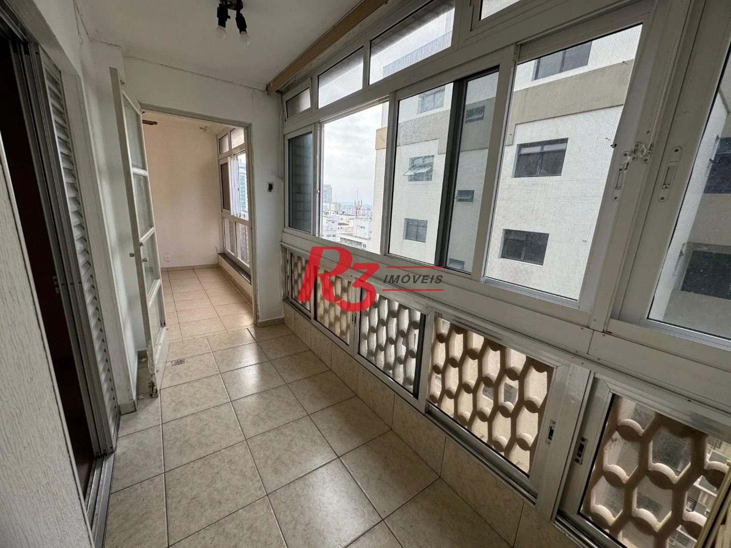 Apartamento com 2 dormitórios à venda, 116 m² por R$ 450.000,00 - Itararé - São Vicente/SP