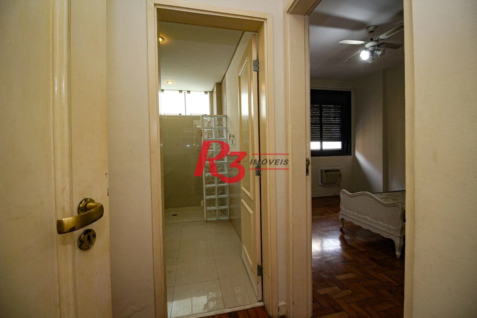Apartamento com 4 dormitórios, 355 m² - venda por R$ 4.700.000,00 ou aluguel por R$ 18.000,00/mês - Boqueirão - Santos/SP