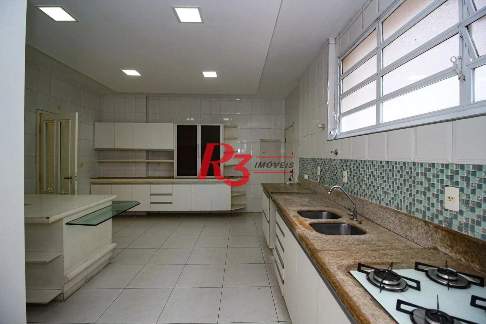 Apartamento com 4 dormitórios, 355 m² - venda por R$ 4.700.000,00 ou aluguel por R$ 18.000,00/mês - Boqueirão - Santos/SP