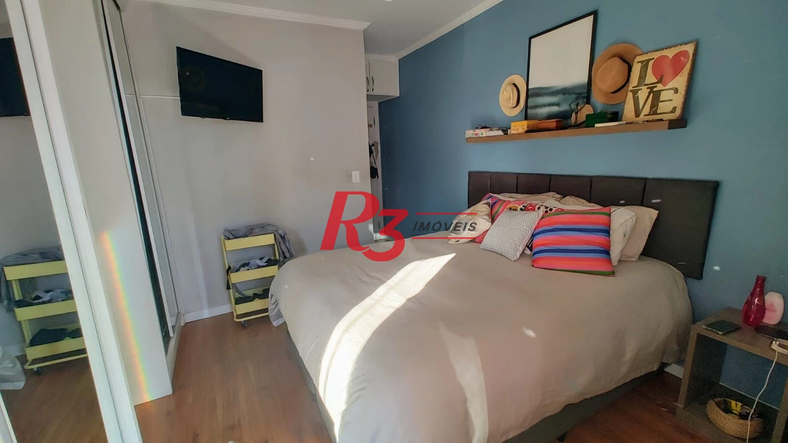Apartamento com 3 dormitórios à venda, 134 m² por R$ 910.000,00 - Ponta da Praia - Santos/SP