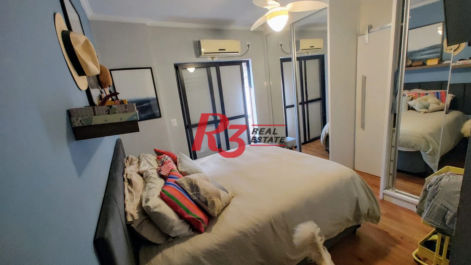 Apartamento com 3 dormitórios à venda, 134 m² por R$ 920.000,00 - Ponta da Praia - Santos/SP