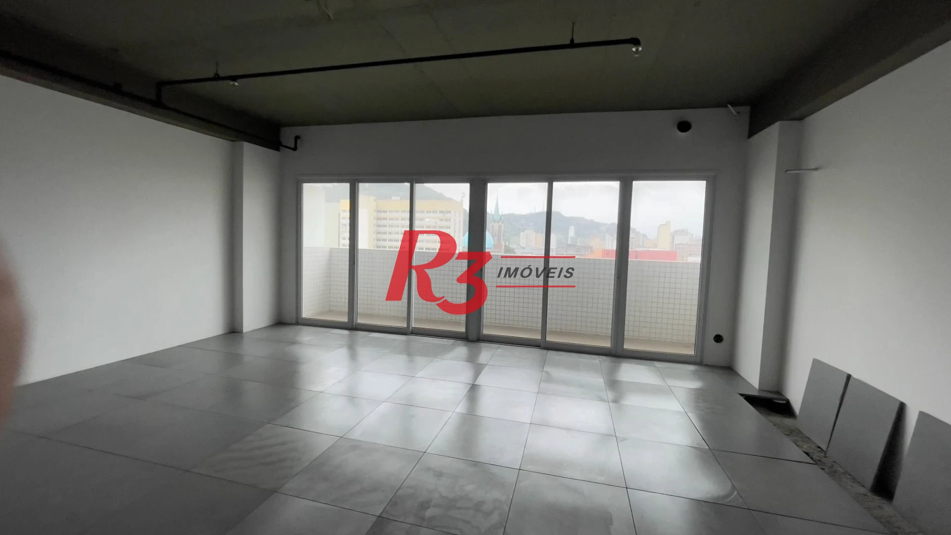 Sala à venda, 60 m² por R$ 375.000,00 - Centro - Santos/SP