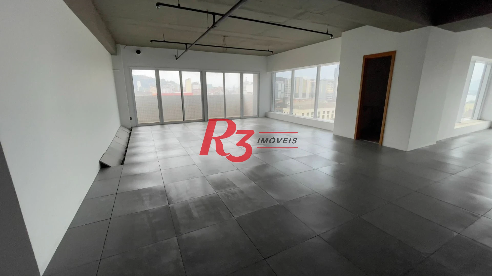 Sala à venda, 150 m² por R$ 950.000,00 - Centro - Santos/SP