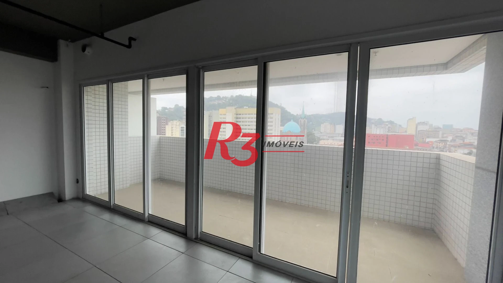 Sala à venda, 150 m² por R$ 950.000,00 - Centro - Santos/SP