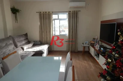 Casa com 2 dormitórios à venda, 73 m² por R$ 320.000,00 - Santa Maria - Santos/SP