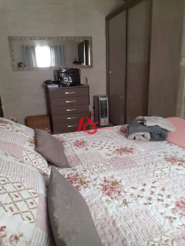Casa à venda, 265 m² por R$ 744.000,00 - Chico de Paula - Santos/SP
