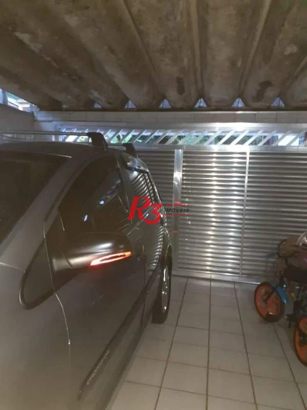 Casa à venda, 265 m² por R$ 744.000,00 - Chico de Paula - Santos/SP