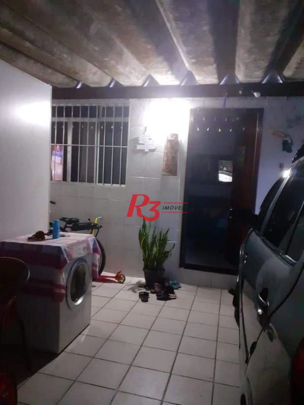 Casa à venda, 265 m² por R$ 744.000,00 - Chico de Paula - Santos/SP