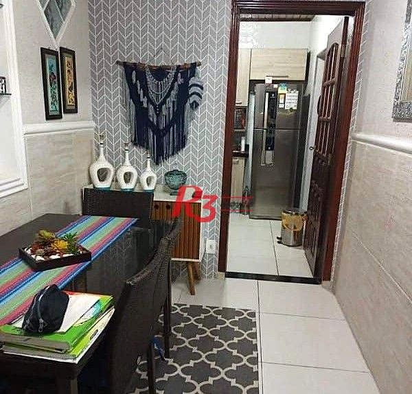 Casa com 2 dormitórios à venda, 365 m² por R$ 615.000,00 - Chico de Paula - Santos/SP