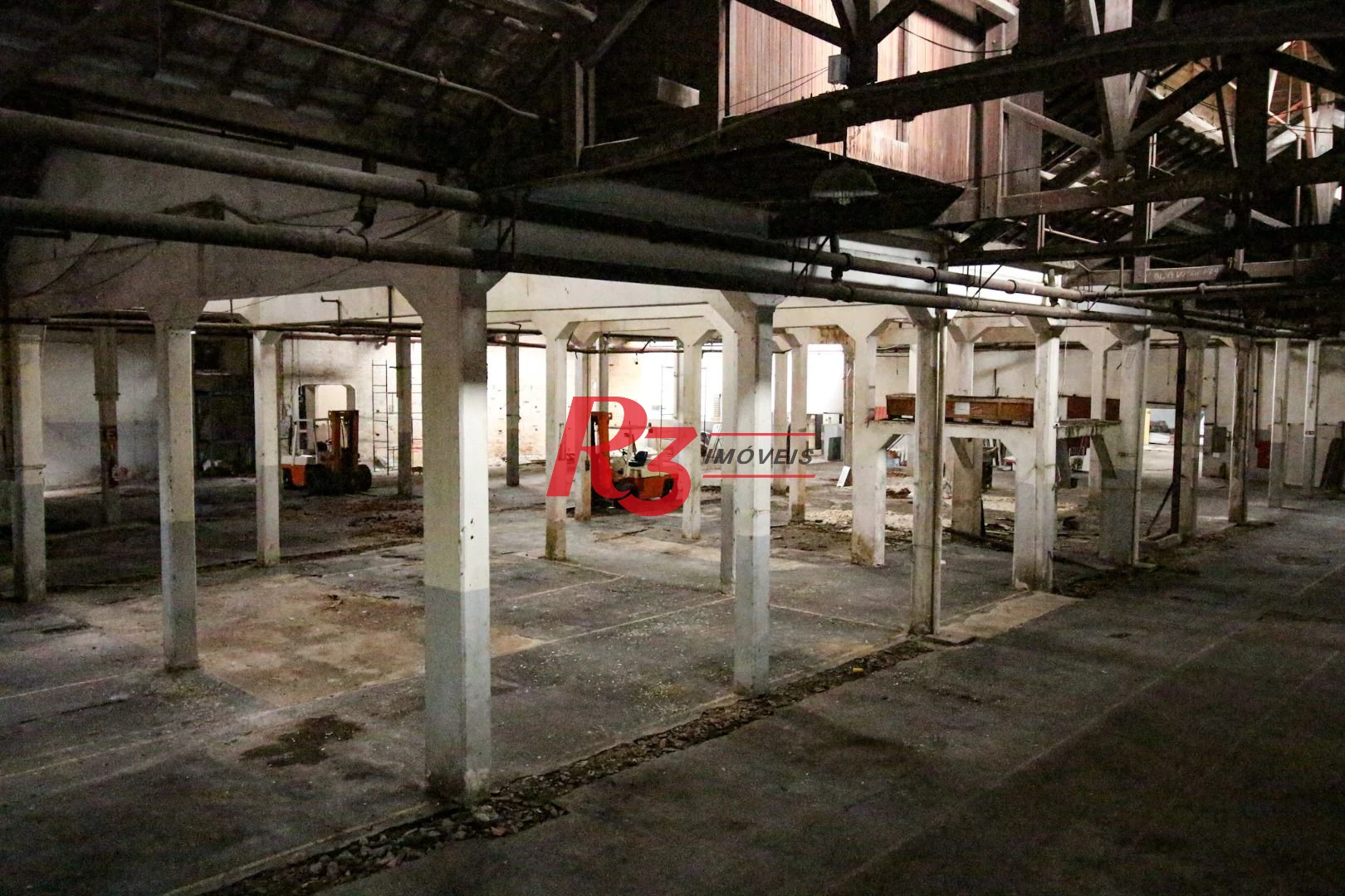 Galpão para alugar, 5000 m² por R$ 127.000,00/mês - Paquetá - Santos/SP