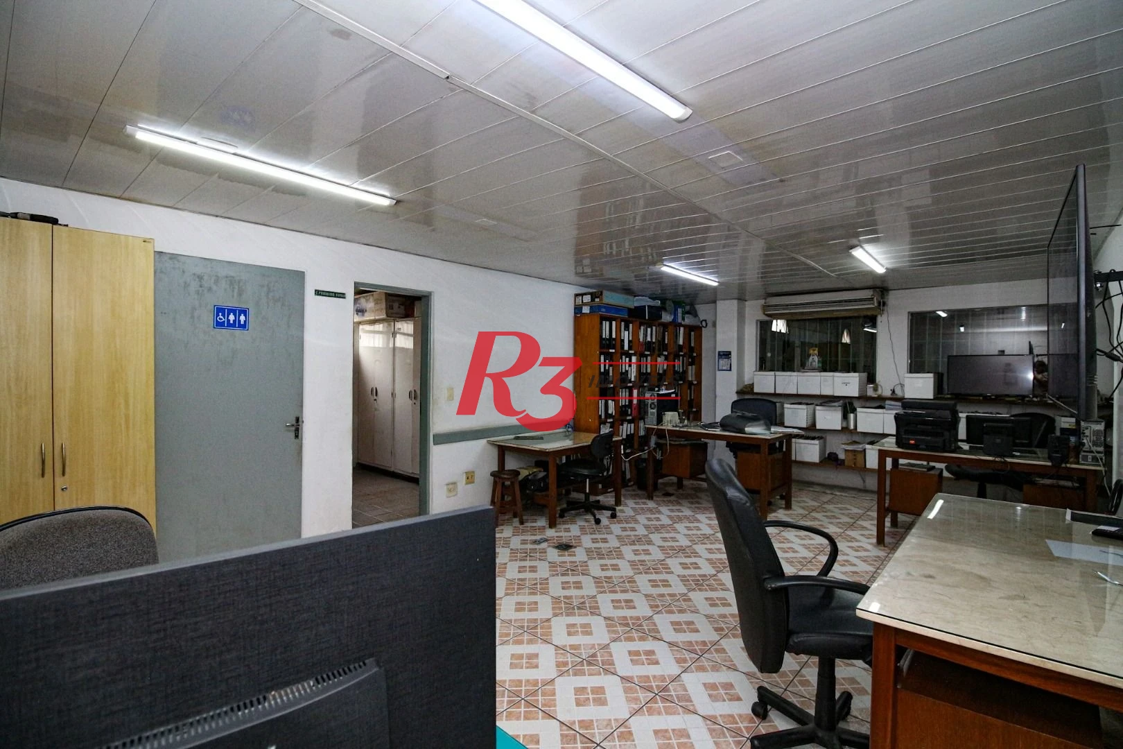Galpão para alugar, 5000 m² por R$ 127.000,00/mês - Paquetá - Santos/SP