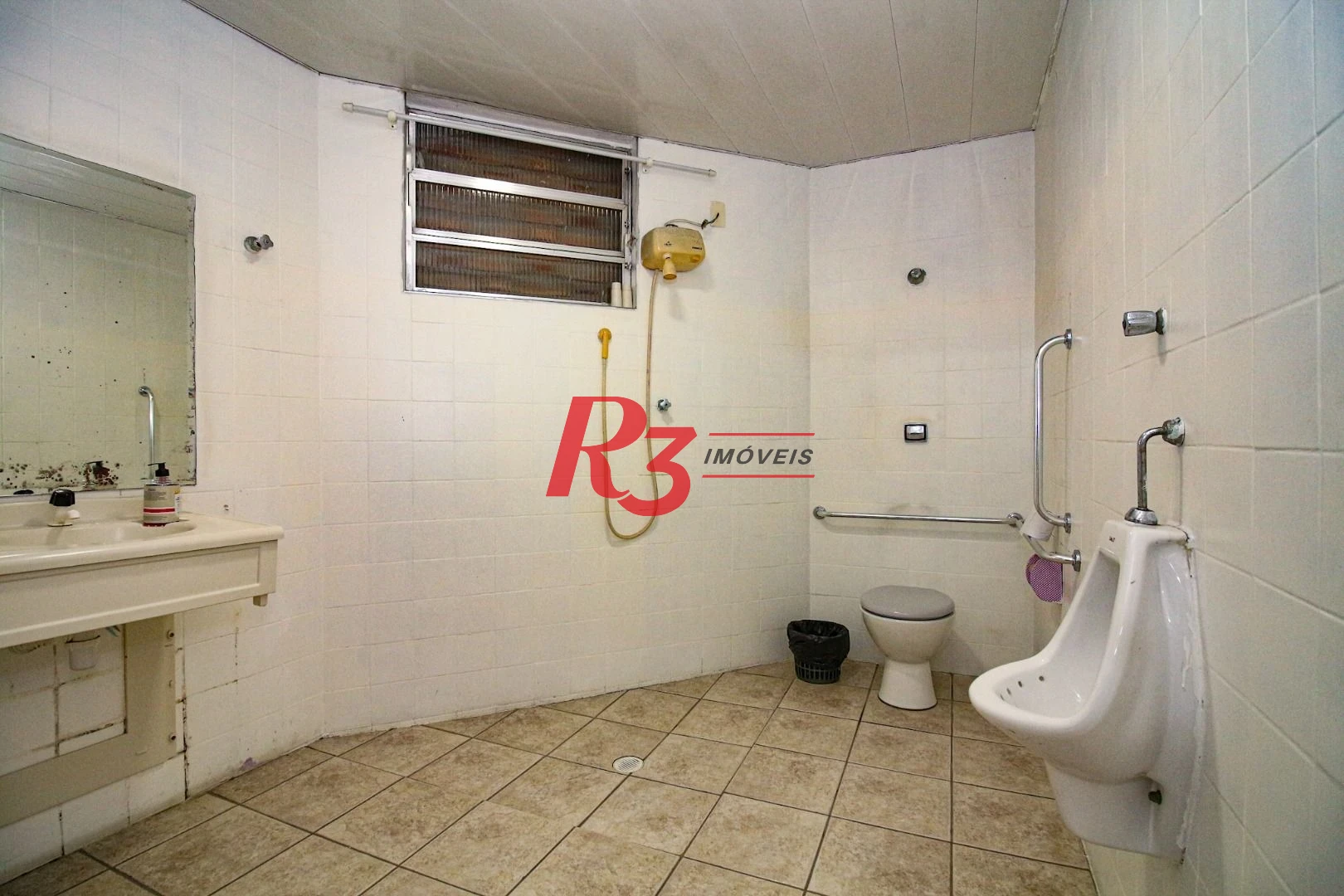 Galpão para alugar, 5000 m² por R$ 127.000,00/mês - Paquetá - Santos/SP