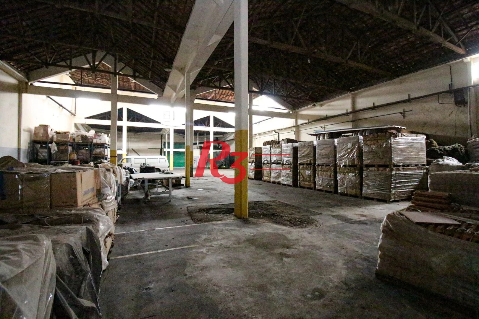 Galpão para alugar, 5000 m² por R$ 127.000,00/mês - Paquetá - Santos/SP
