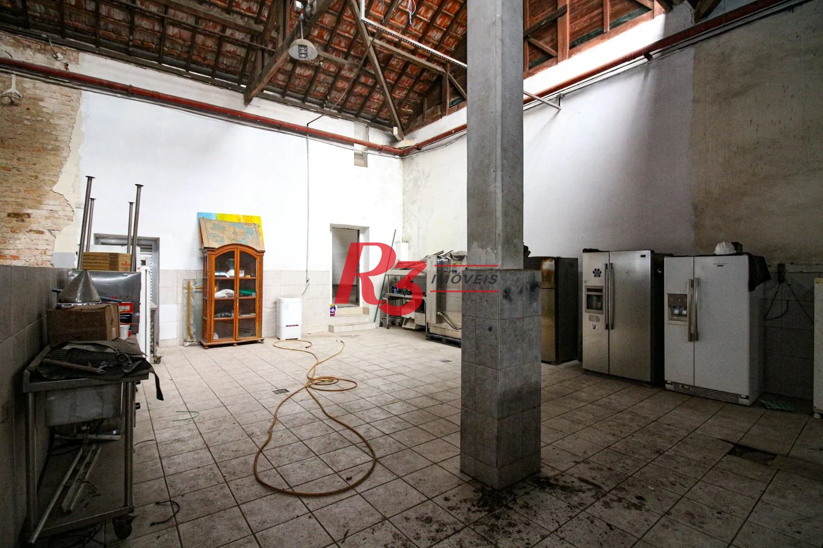 Galpão para alugar, 5000 m² por R$ 127.000,00/mês - Paquetá - Santos/SP