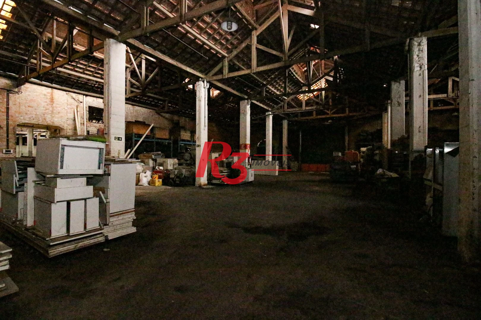 Galpão para alugar, 5000 m² por R$ 127.000,00/mês - Paquetá - Santos/SP