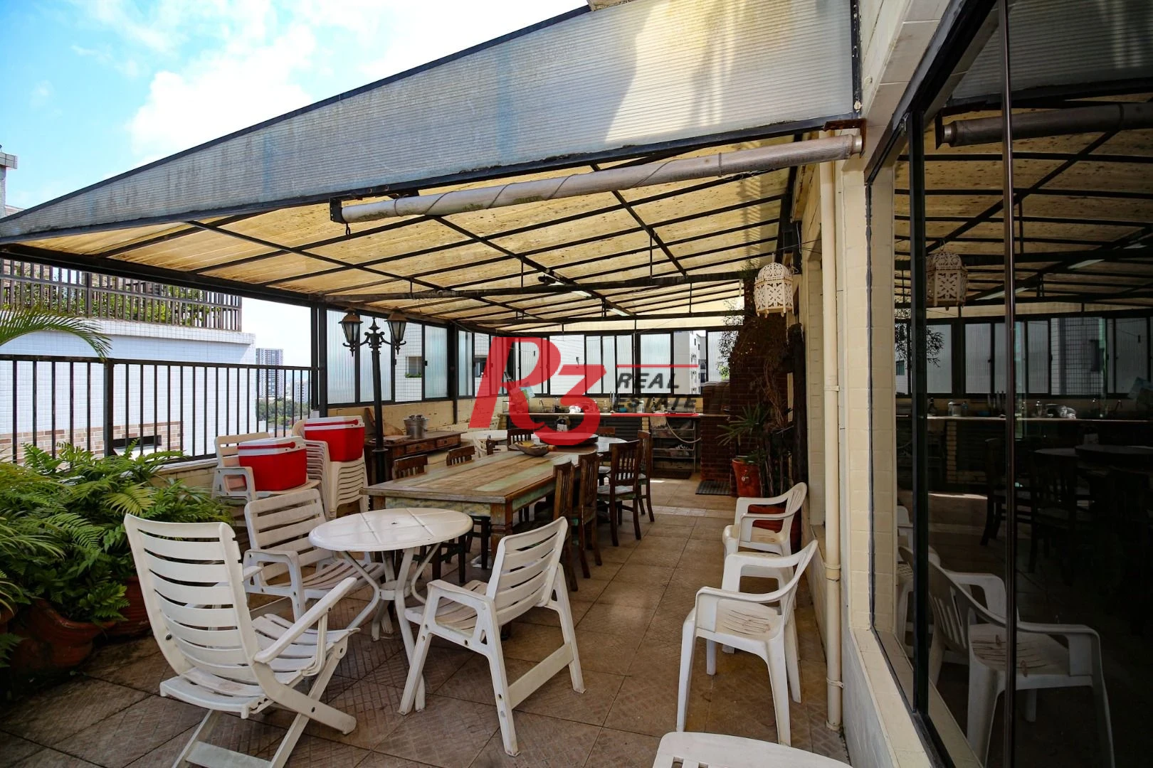 Cobertura ponta da praia