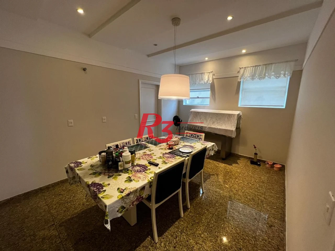 Apartamento com 4 dormitórios à venda, 429 m² por R$ 3.990.000,00 - Gonzaga - Santos/SP