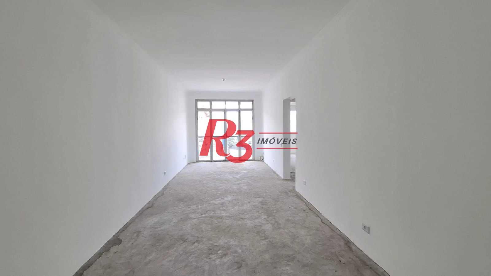 Apartamento à venda, 115 m², 2 quartos, no Boqueirão em Santos SP.