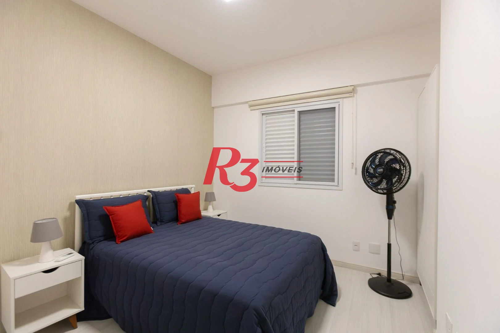 Apartamento com 3 dormitórios para alugar, 99 m² por R$ 12.000,02/mês - Gonzaga - Santos/SP