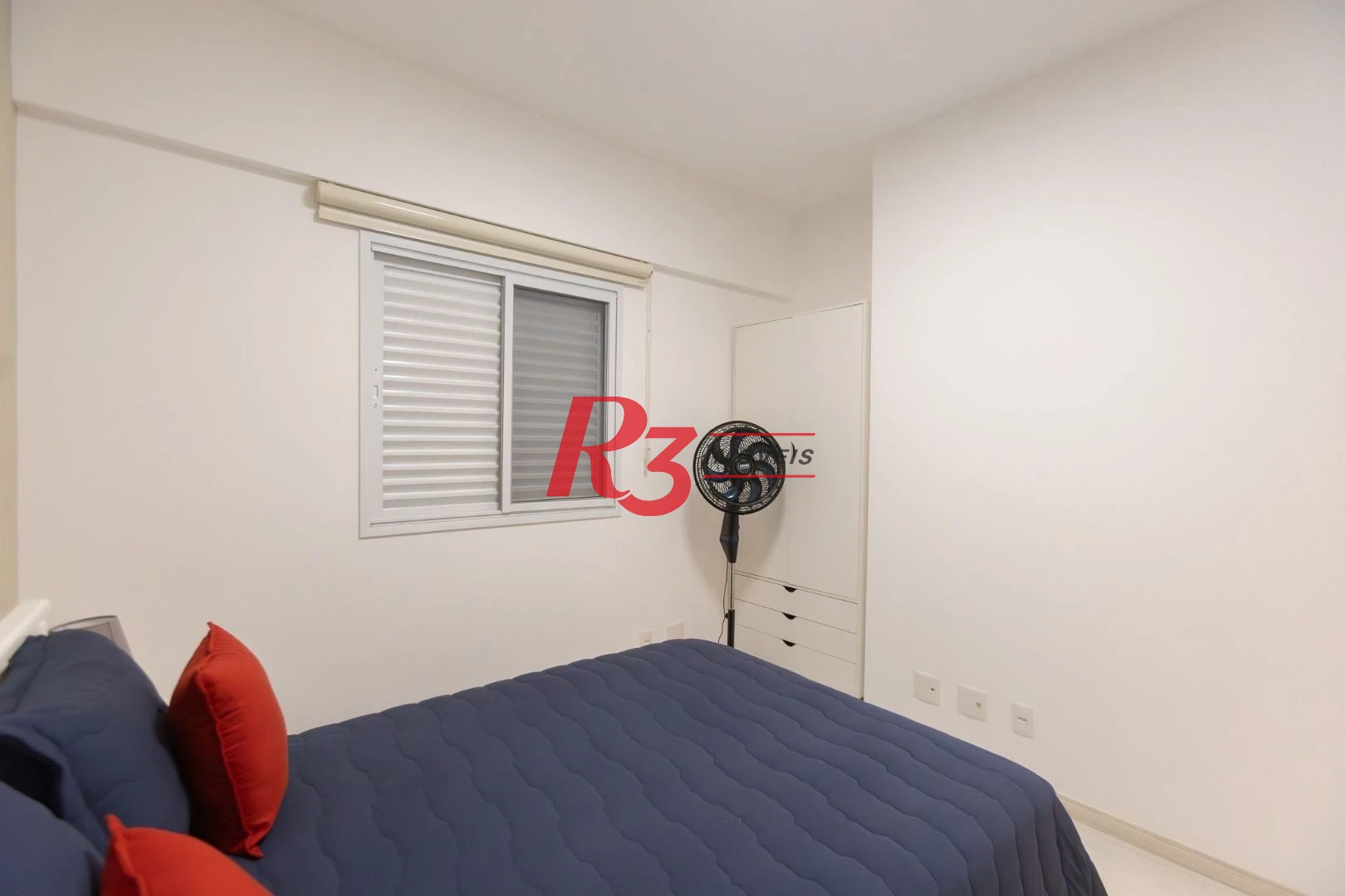 Apartamento com 3 dormitórios para alugar, 99 m² por R$ 12.000,02/mês - Gonzaga - Santos/SP