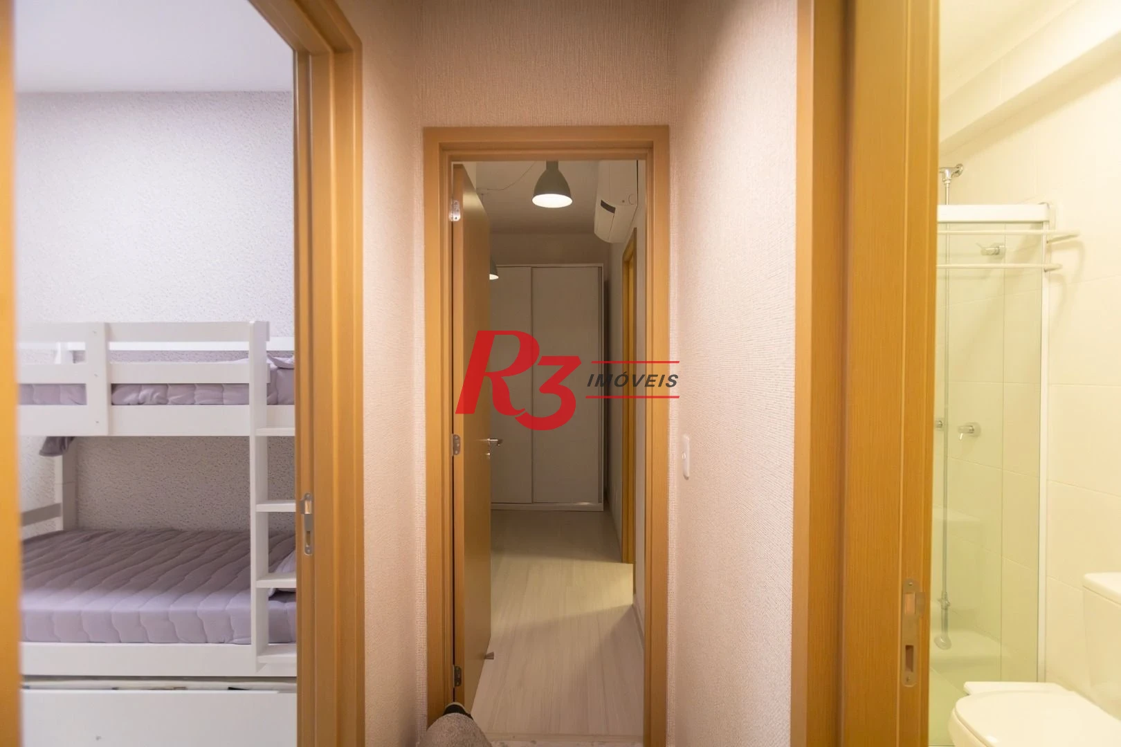 Apartamento com 3 dormitórios para alugar, 99 m² por R$ 12.000,02/mês - Gonzaga - Santos/SP