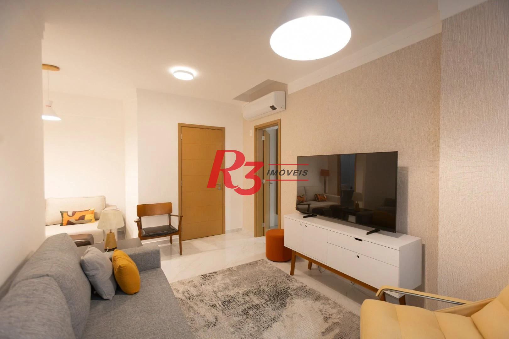 Apartamento com 3 dormitórios para alugar, 99 m² por R$ 12.000,02/mês - Gonzaga - Santos/SP