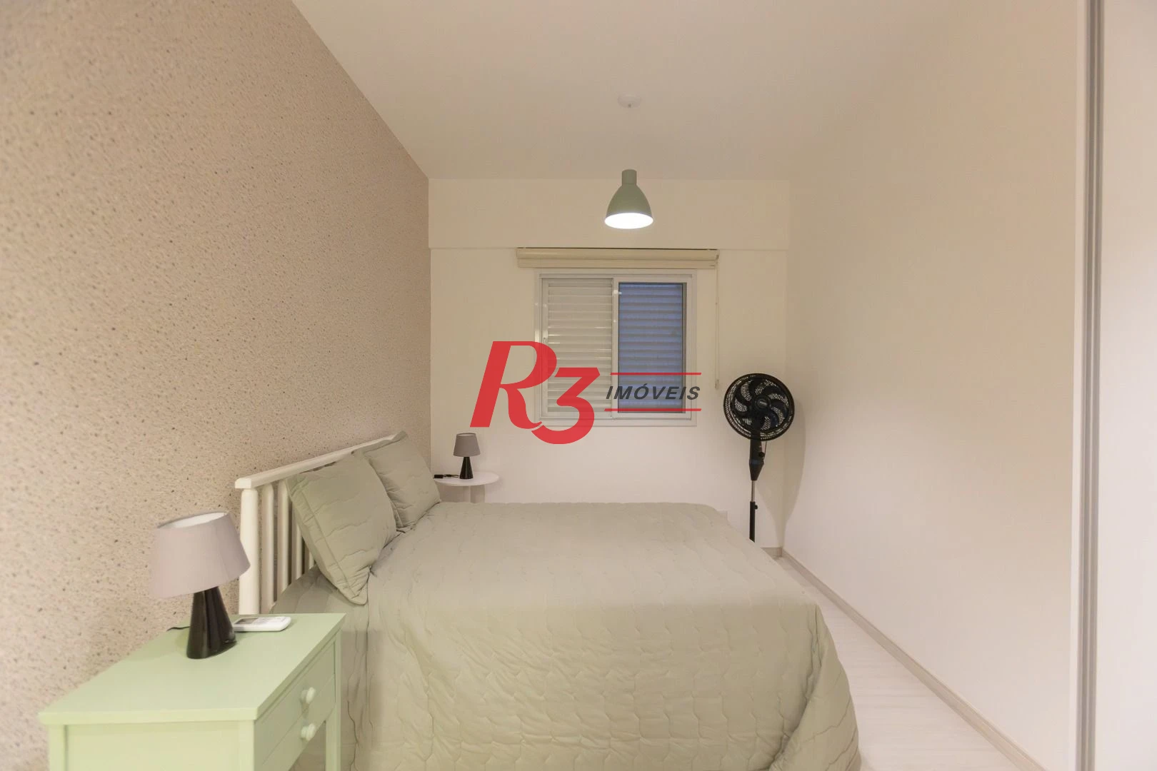Apartamento com 3 dormitórios para alugar, 99 m² por R$ 12.000,02/mês - Gonzaga - Santos/SP