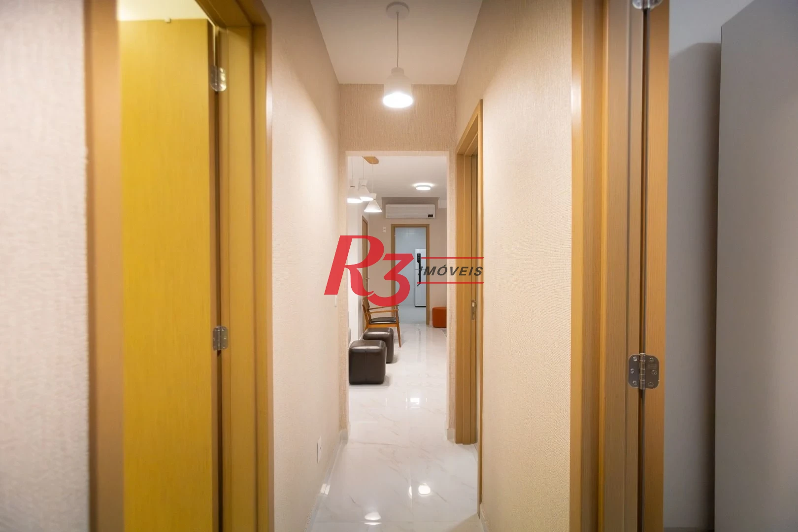Apartamento com 3 dormitórios para alugar, 99 m² por R$ 12.000,02/mês - Gonzaga - Santos/SP