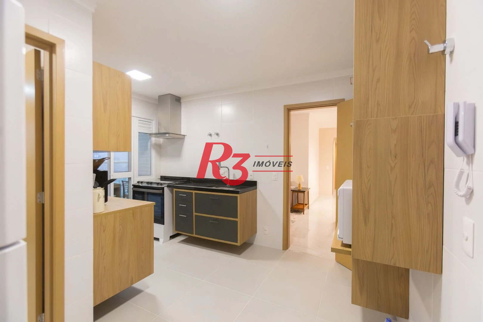 Apartamento com 3 dormitórios para alugar, 99 m² por R$ 12.000,02/mês - Gonzaga - Santos/SP