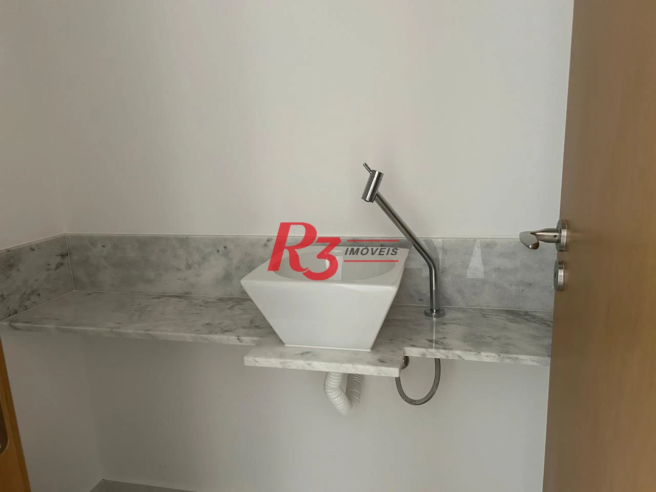 Apartamento com 3 quartos à venda, 99 m² por R$ 1.800.000 - Gonzaga - Santos/SP