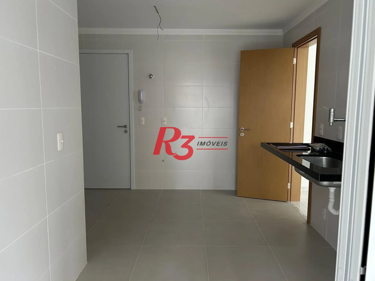 Apartamento com 3 quartos à venda, 99 m² por R$ 1.800.000 - Gonzaga - Santos/SP